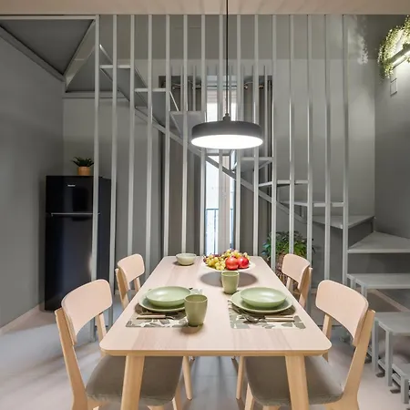 Cathedral Room&loft